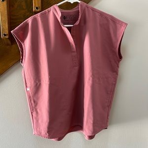 Figs sleeveless and jogger maternity scrubs